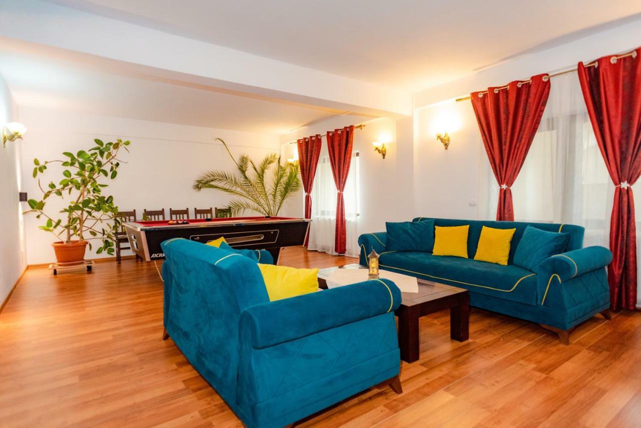 Tango Margo Hotel Valea Lupului  ภายนอก รูปภาพ
